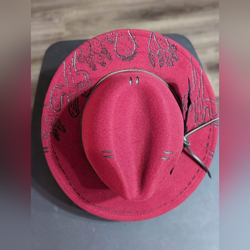 Maroon custom hat - Picture 3 of 3